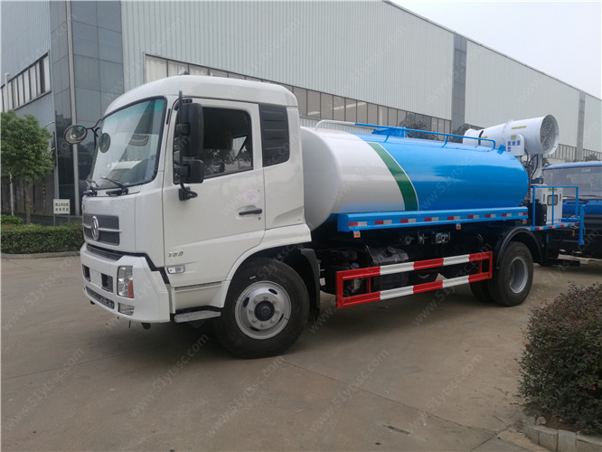 東風天錦10.7噸多功能噴霧/降塵車
