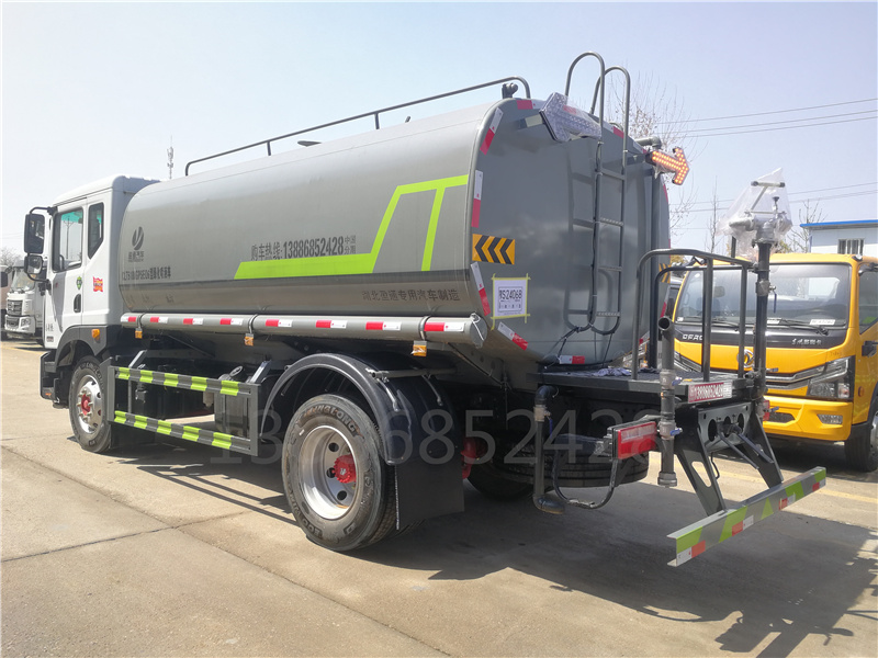 德陽東風(fēng)9噸熱