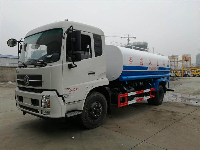 湖北盈通汽車福建藍牌福田抑塵車報價